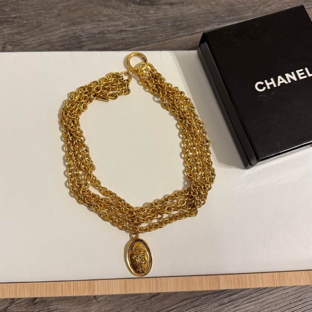 Chanel Vintage Gold Multi Strand CC Crown Collar Necklace